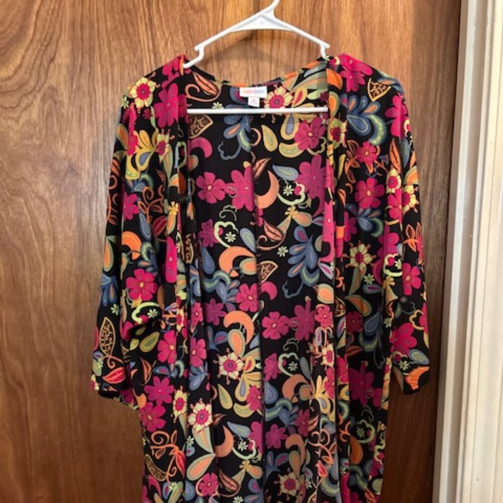 Colorful Floral Kimono Cardigan – Lightweight Open Front Statement Layer Size M